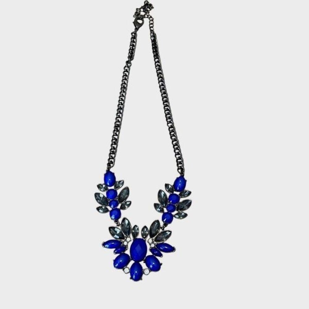 Womens Embellished Crystal Gemstone Clasp Chain Statement Necklace Blue Cobalt G